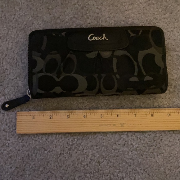 Coach wallet - Picture 4 of 5